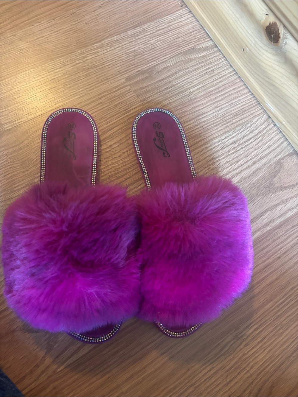 Fuchsia Plush Slide Sandals with Faux Fur